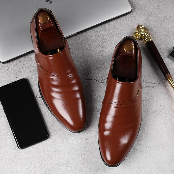 Merkmak 2019 new business men Oxfords shoes set of feet Black Brown Male Office Wedding pointed men's leather shoes