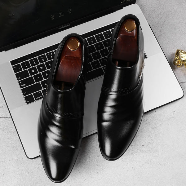 Merkmak 2019 new business men Oxfords shoes set of feet Black Brown Male Office Wedding pointed men's leather shoes